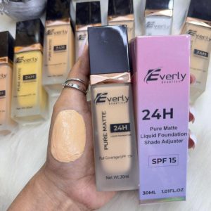 ✨ Everly 24H Pure Matte Full Coverage Liquid Foundation ✨