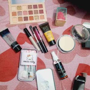 Students Budget Makeup Combo – Complete Makeup Collection