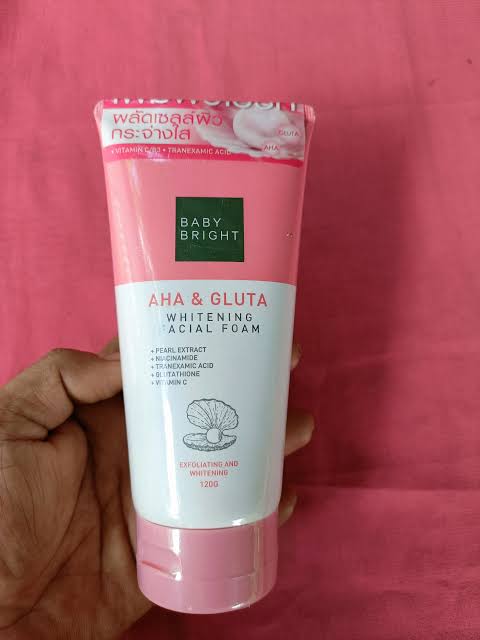 Baby Bright AHA & Gluta Whitening Facial Foam – 120g