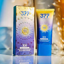 XH Whitening Isolating Sunscreen Cream SPF 50 PA++++ (50g)